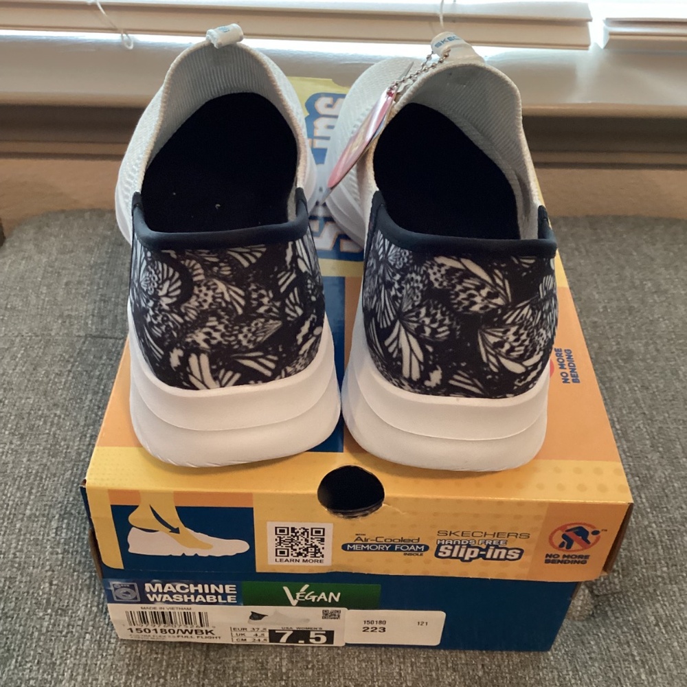 Skechers Women's Slip-Ins: Ultra Flex 3.0 - Full Flight Casual Sneakers,… - Picture 10 of 11